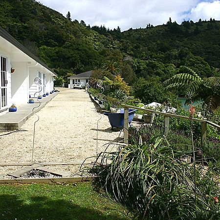 Te Mahia Bay Resort Lochmara Bay Екстериор снимка